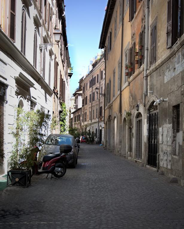 Madonna Dei Monti Apartment